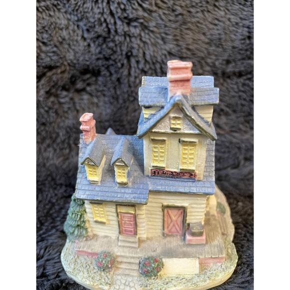 Americana Collection Train Station (AH21) & General Store (AH22) - Picture 3 of 7